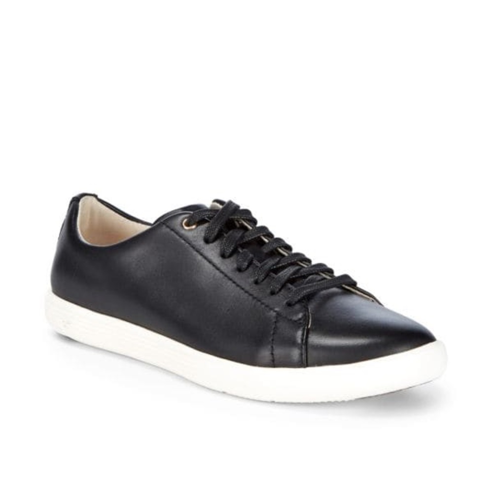 Black Sneaker